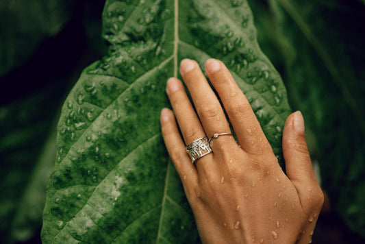 Engagement Ring Trends: Moissanite and Lab Grown Diamond Styles for Women