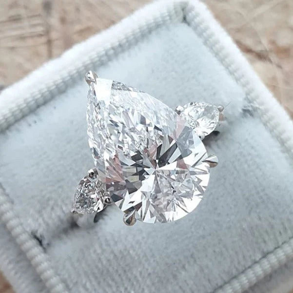 4.0ct Pear Cut Diamond 14K Gold Engagement Ring