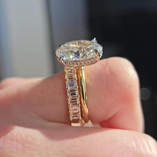 3 CT Oval Cut Moissanite Diamond Wedding Ring Set Oval Diamond Engagement Rings 14K Gold Ring Set Anniversary Ring Set For Wife.