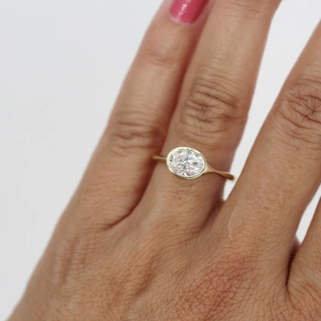 1 CT Oval East West Bezel Set Moissanite Ring – Modern 14K Gold Solitaire Engagement Ring