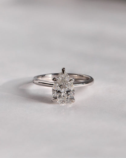 2 CT Pear Cut Moissanite Solitaire Engagement Ring – Classic 14K Gold Ring