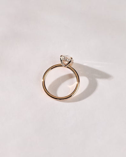 2 CT Oval Cut Moissanite Solitaire Engagement Ring, Oval 14K Solid Gold Wedding Ring