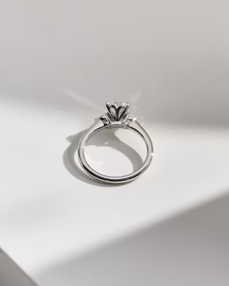 Oval Cut Moissanite Three Stone Engagement Ring – 14K Solid Gold Lab Grown Diamond RinG
