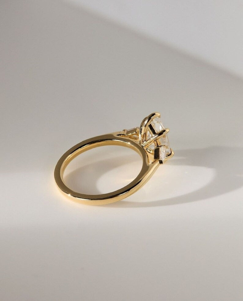 Hexagon Moissanite Engagement Ring – 14K Gold Three Stone Ring – Unique Lab Grown Diamond Bridal Ring