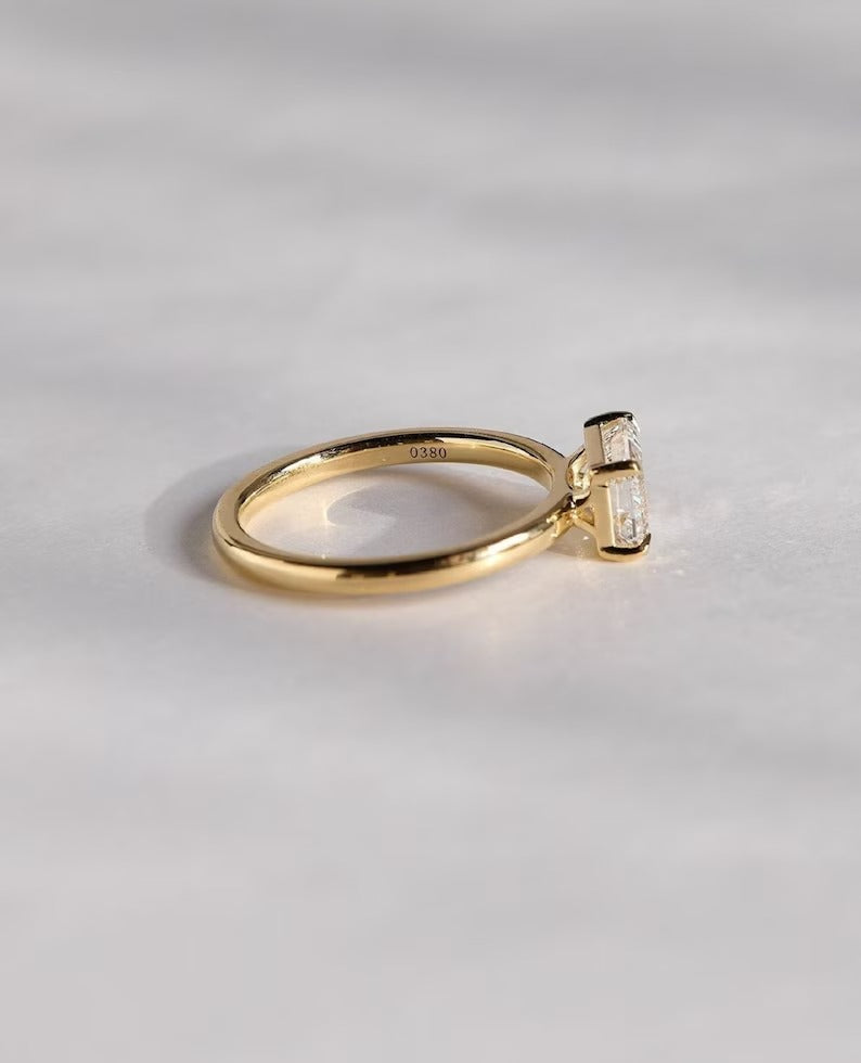 Emerald Cut Moissanite Solitaire Ring – 1.5 CT East West Minimalist Engagement Ring in 14K Solid Gold
