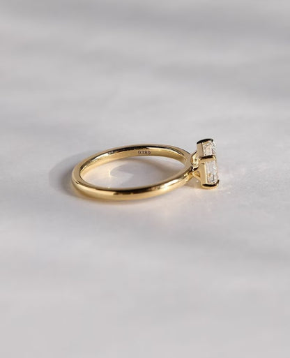 Emerald Cut Moissanite Solitaire Ring – 1.5 CT East West Minimalist Engagement Ring in 14K Solid Gold