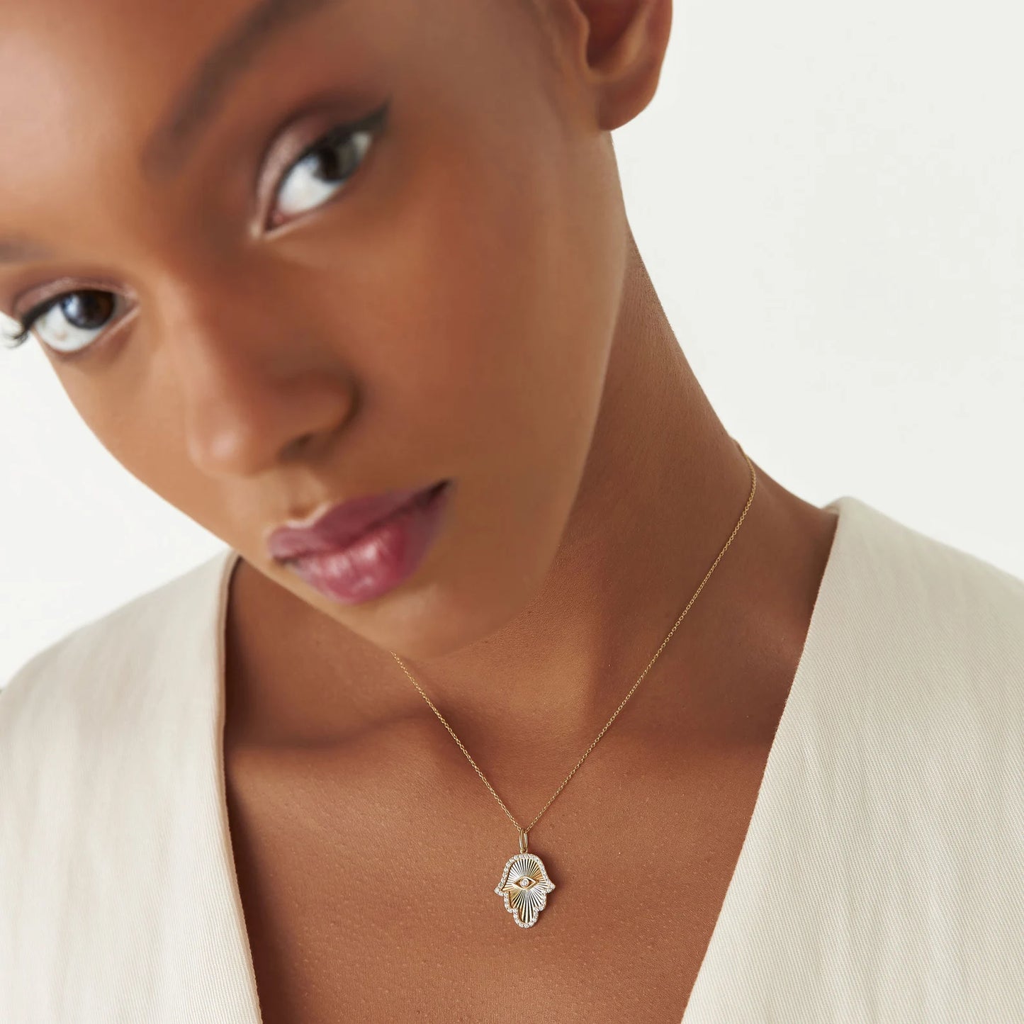 Hamsa Necklace in 14K Gold – Moissanite or Lab Grown Diamond Hand Pendant, Evil Eye Protection Necklace