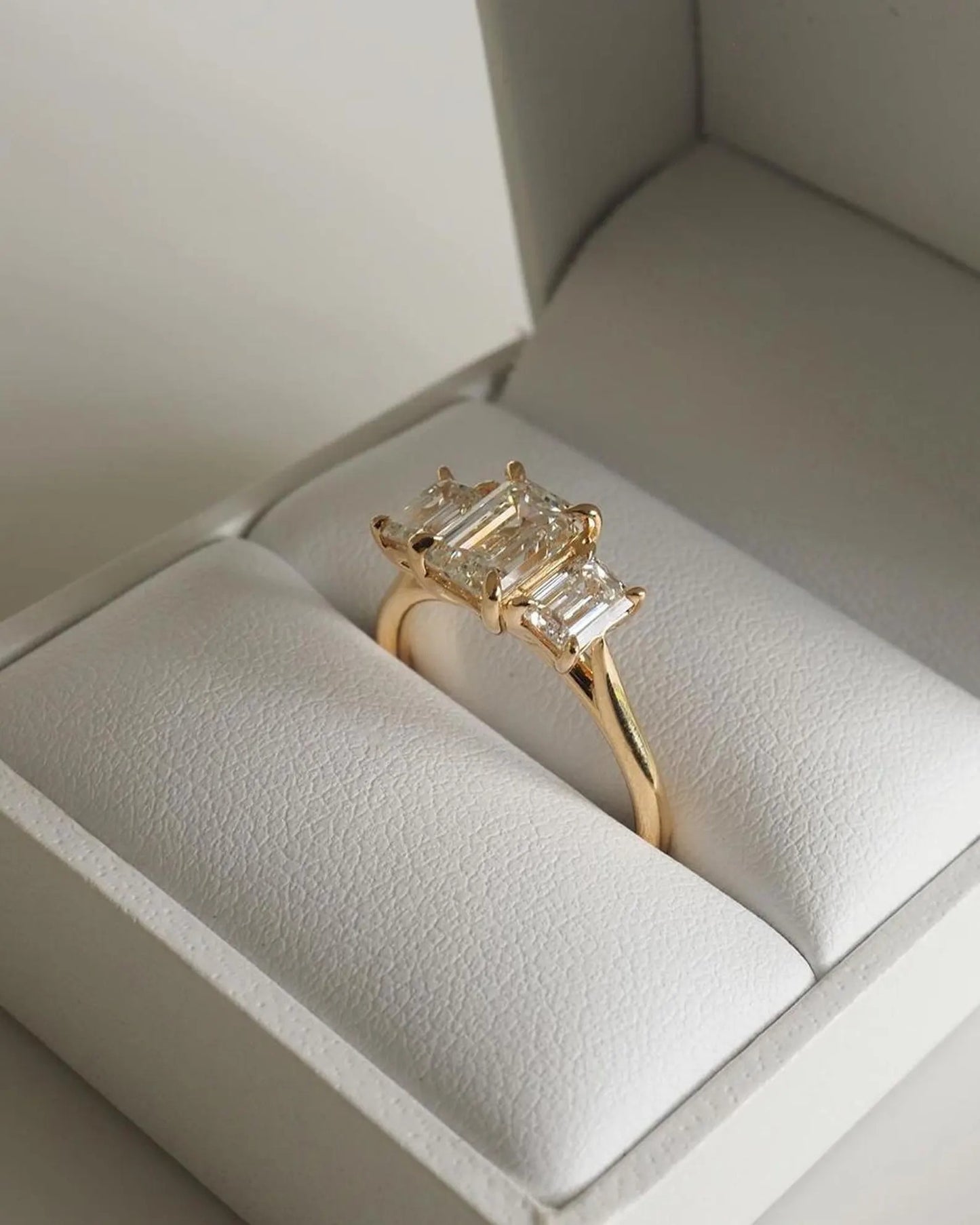 3 CT Emerald Cut Three Stone Moissanite Ring in 14K Gold – Elegant Vintage-Inspired Engagement Ring
