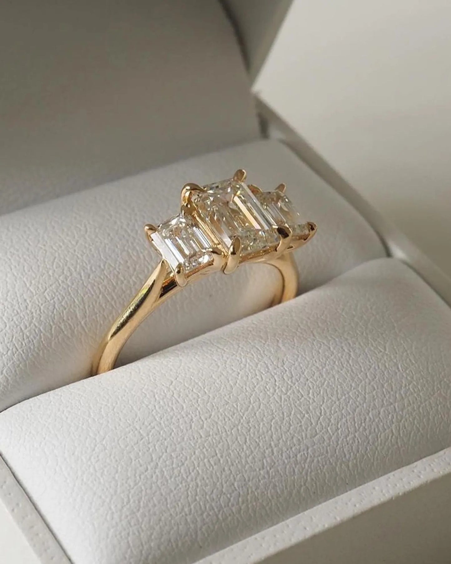 3 CT Emerald Cut Three Stone Moissanite Ring in 14K Gold – Elegant Vintage-Inspired Engagement Ring